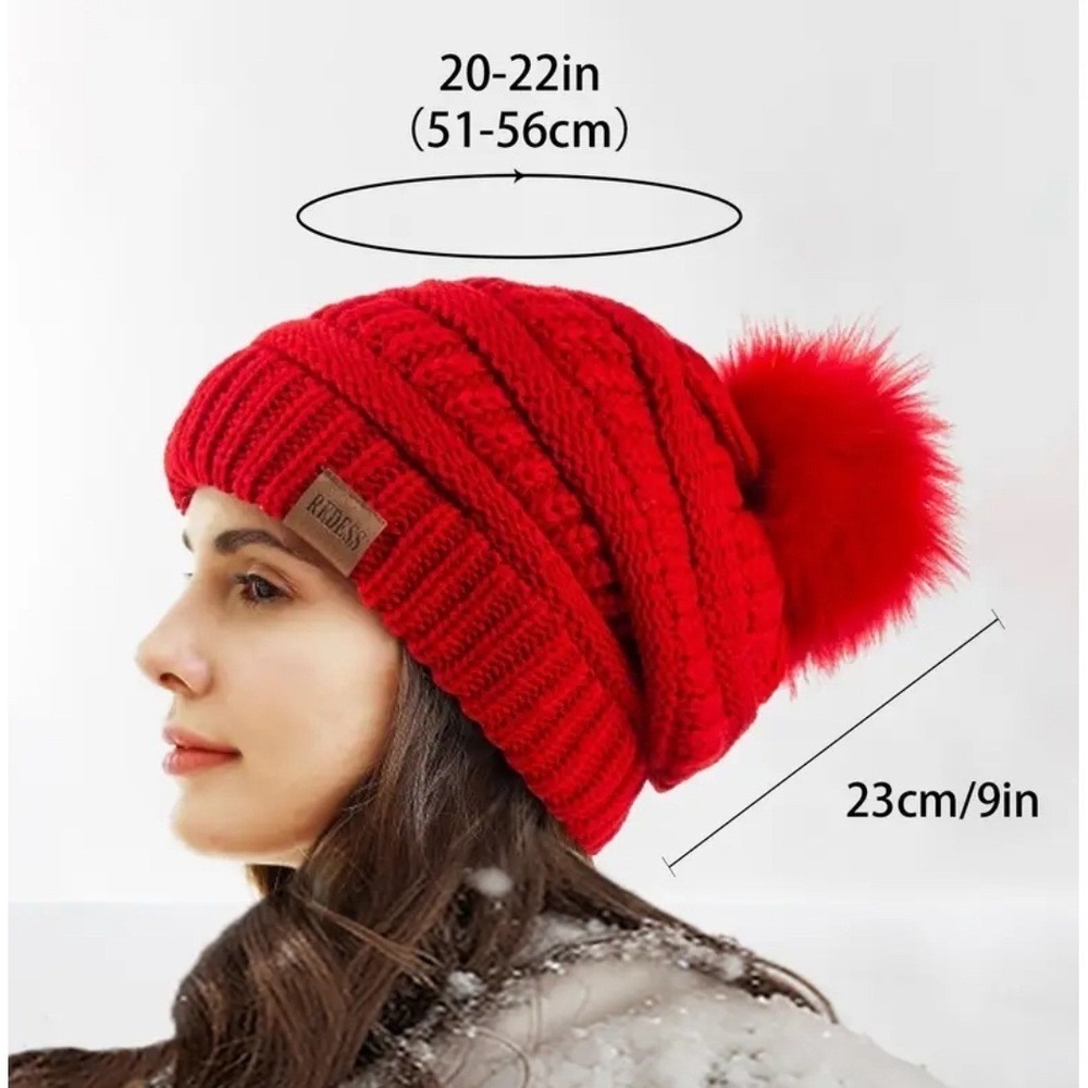 Winter Cozy‎ Warm Pom Pom Ivory Beanie Hat Knit Fleece Lined Slouchy Skiing NWT - Picture 6 of 7
